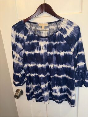 NWOT Michael Kors Navy and White Tie-Dye Long Sleeve Crewneck Top
